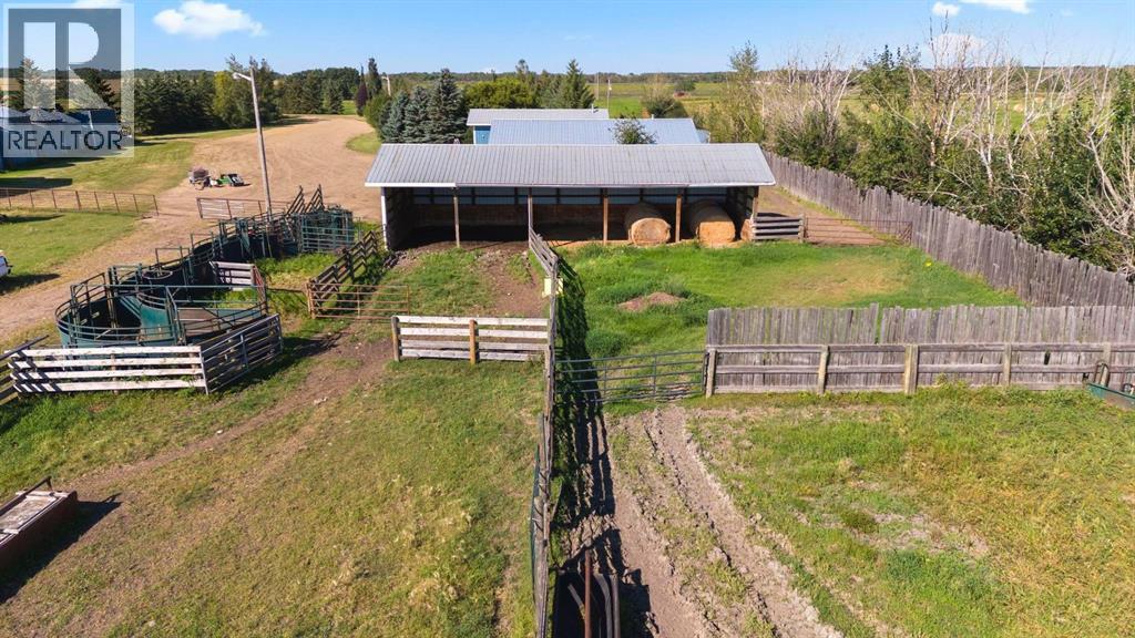 Listing photo – 48043 Range Road 194, Rural Camrose County