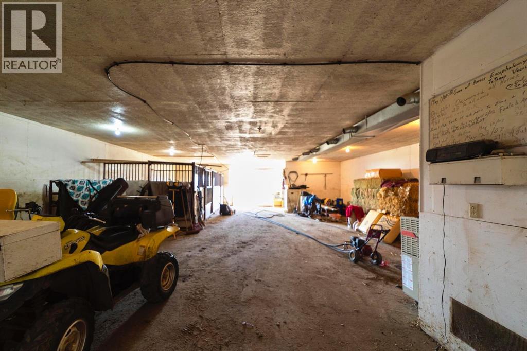 Listing photo – 48043 Range Road 194, Rural Camrose County