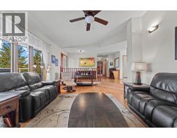 Family room - 48043 Range Road 194, Rural Camrose County, AB T4V2N1 Photo 12