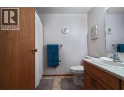 48043 Range Road 194, Rural Camrose County, AB T4V2N1 Photo 24