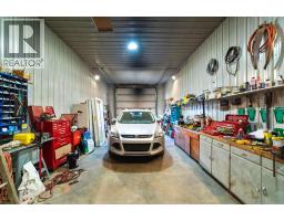 48043 Range Road 194, Rural Camrose County, AB T4V2N1 Photo 40