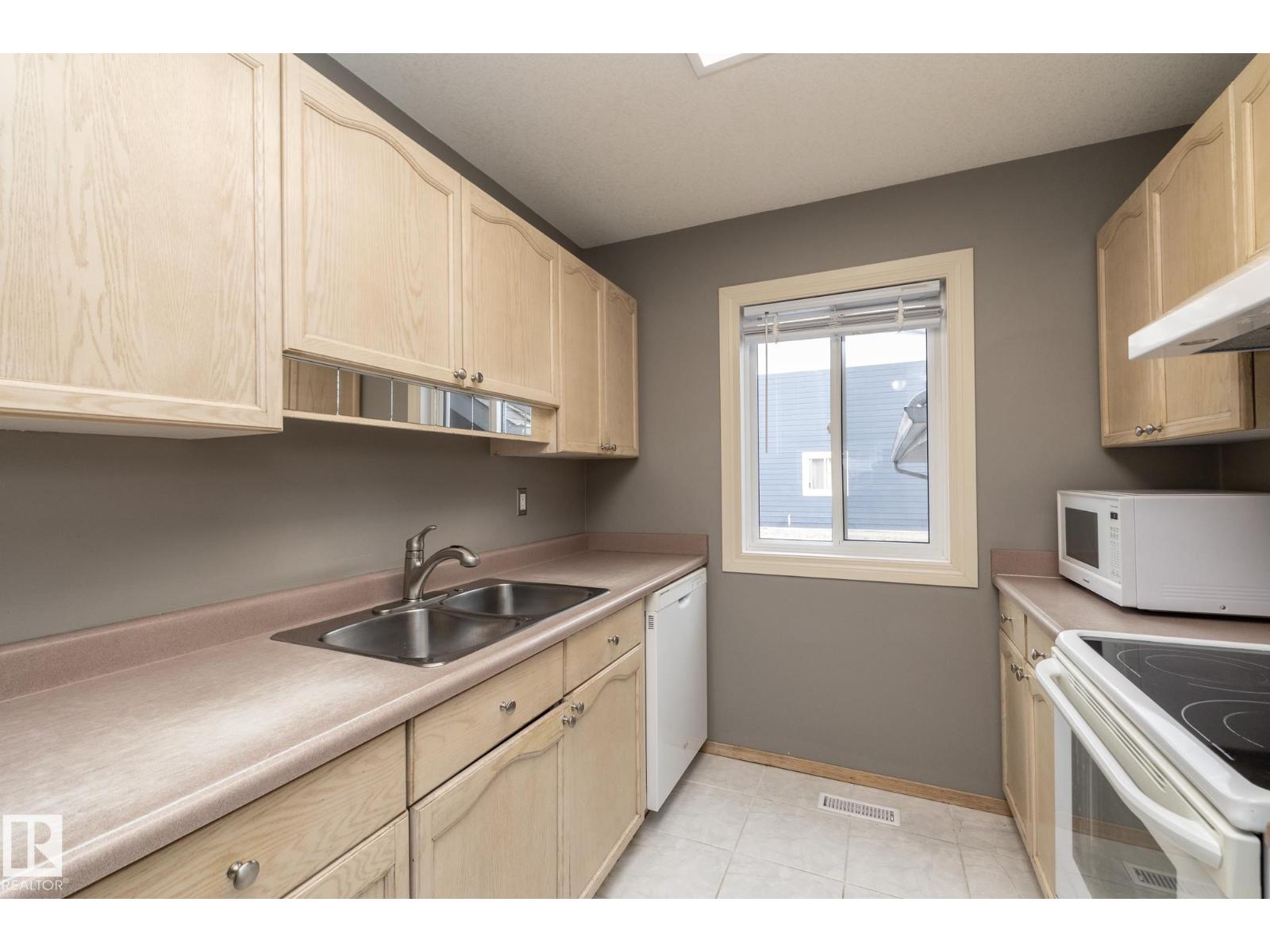 #7 14803 34 ST NW - 12