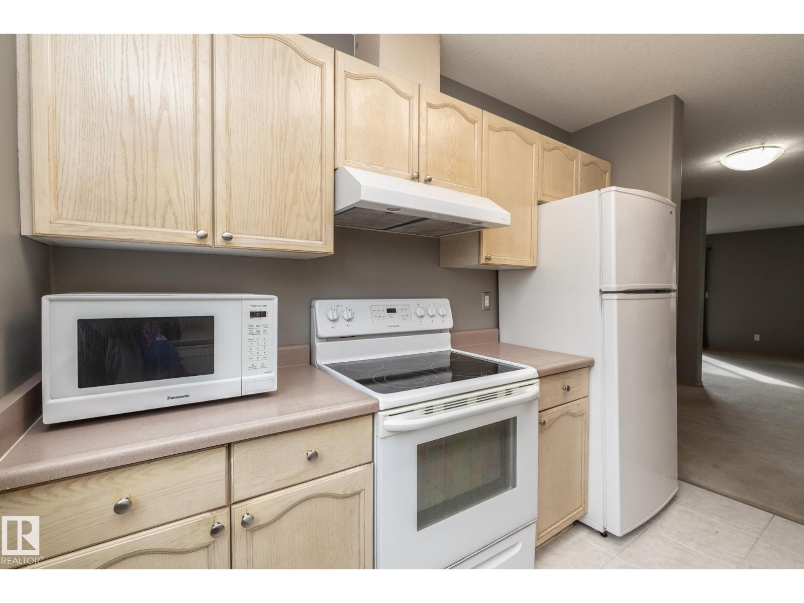 #7 14803 34 ST NW - 13