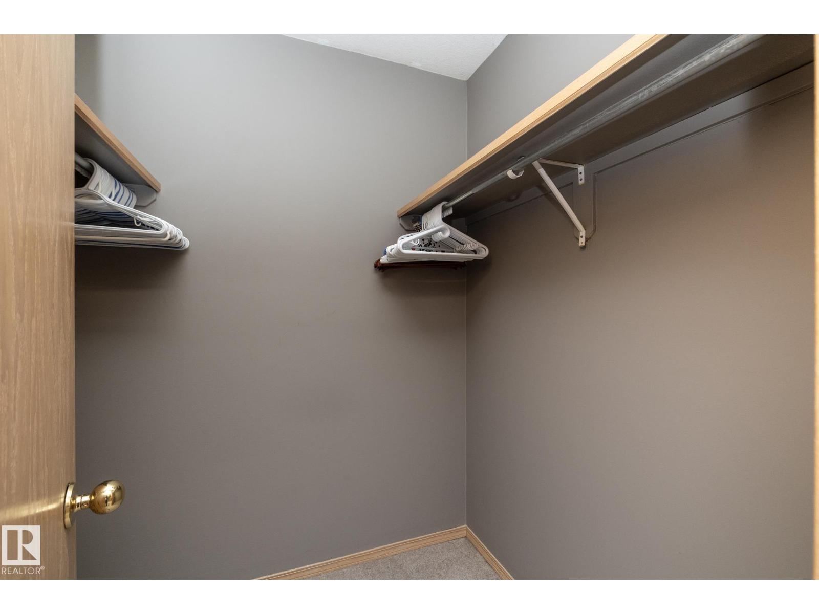 #7 14803 34 ST NW - 29