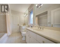 58 Bowan Court, Toronto, ON M2K3A7 Photo 26