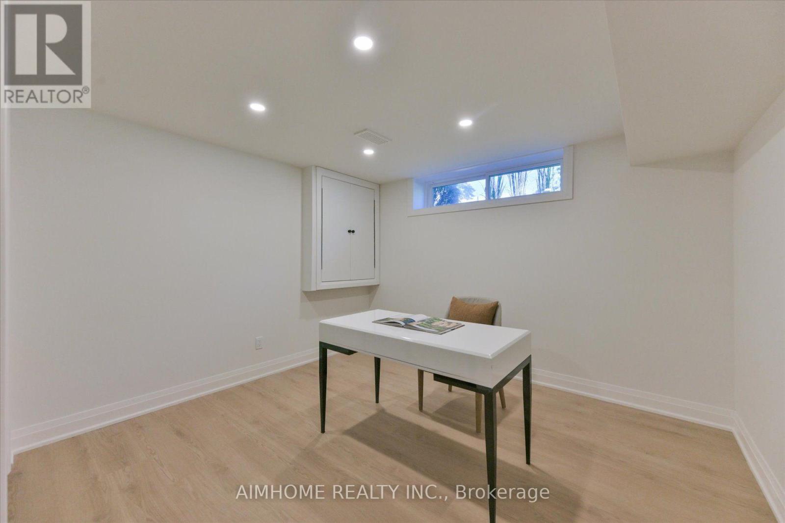 121 WYNDCLIFF CRESCENT - Image 29