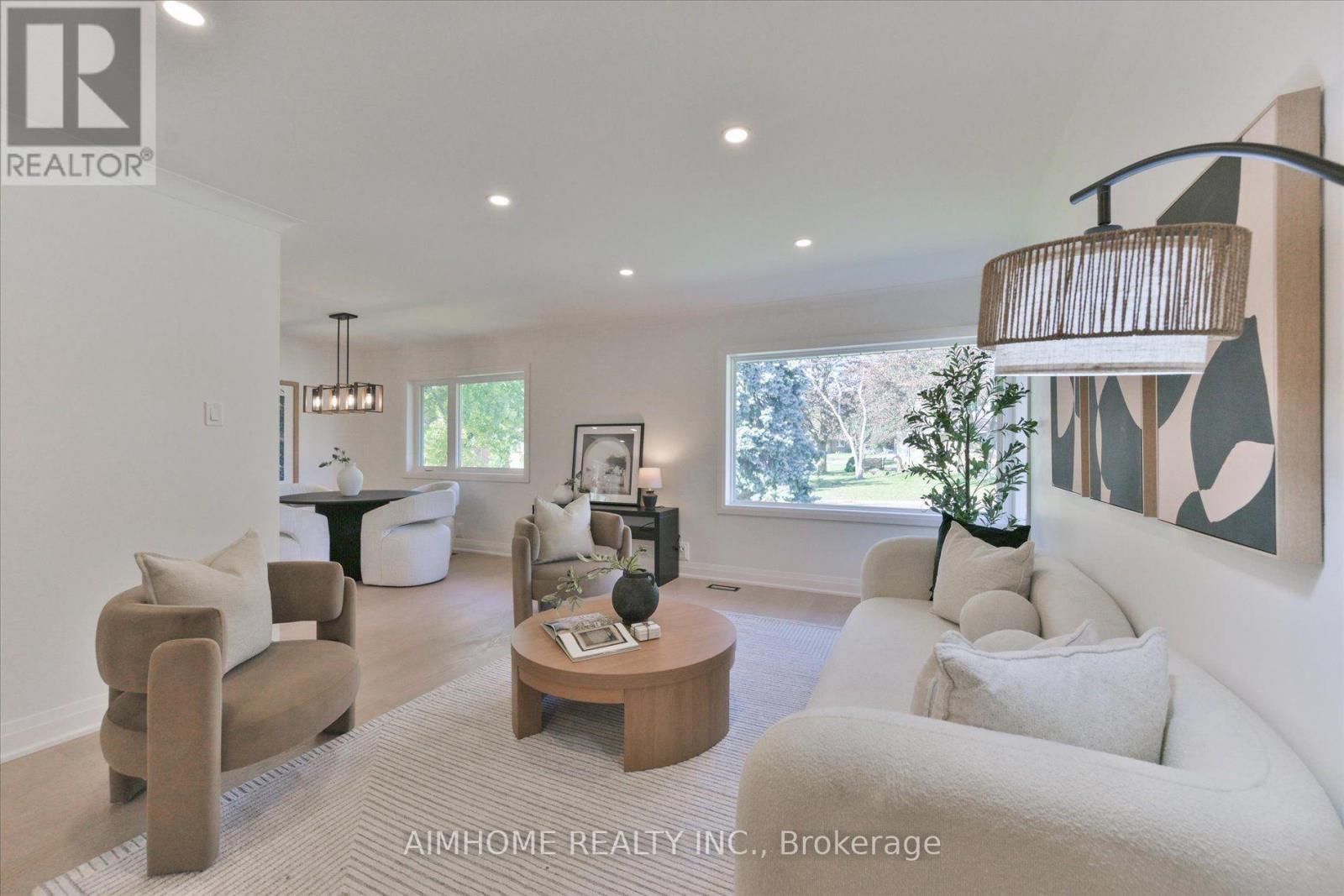 121 WYNDCLIFF CRESCENT, Toronto (Victoria Village) — photo 8