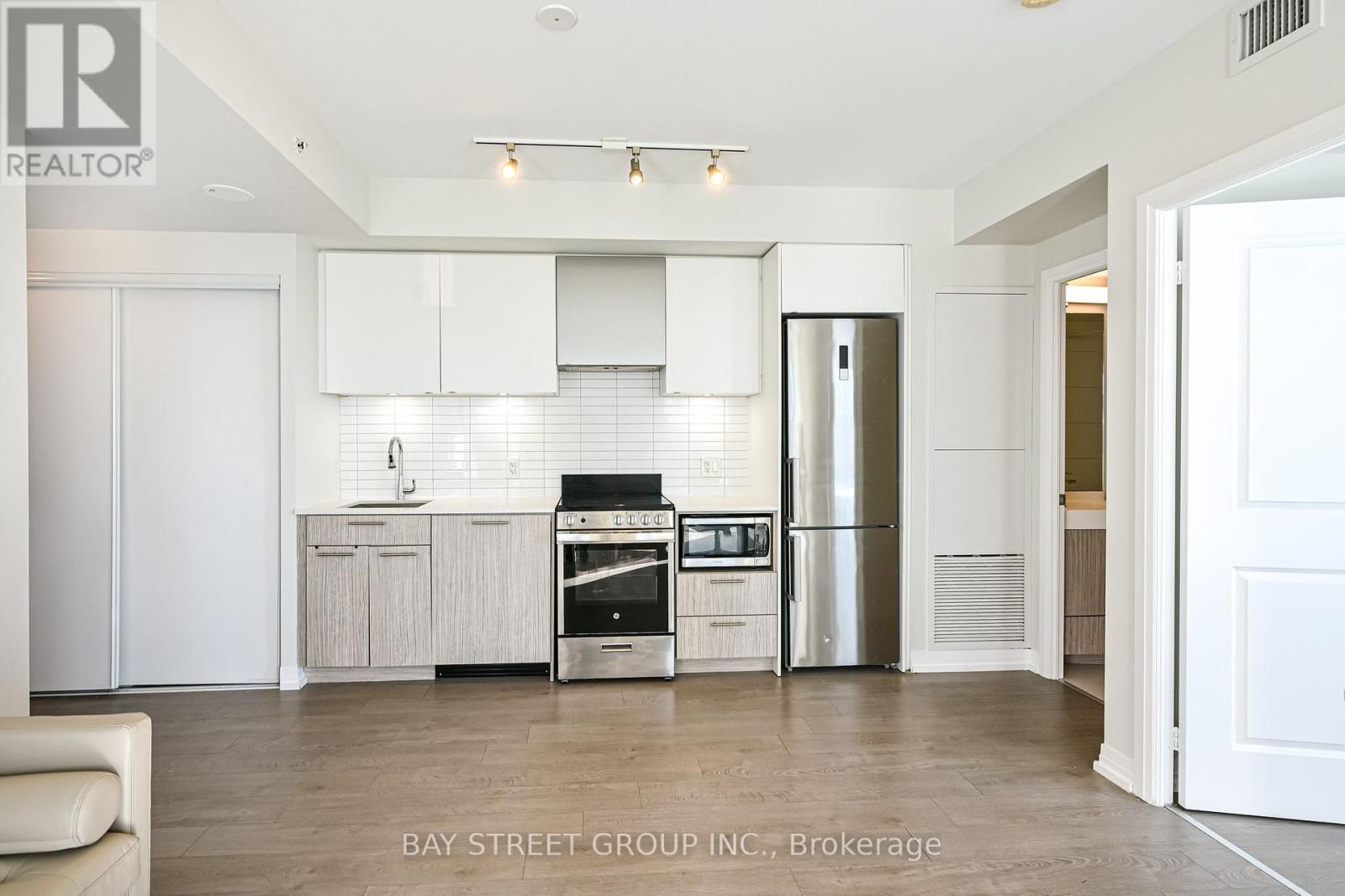 #4703 251 JARVIS STREET - Image 21