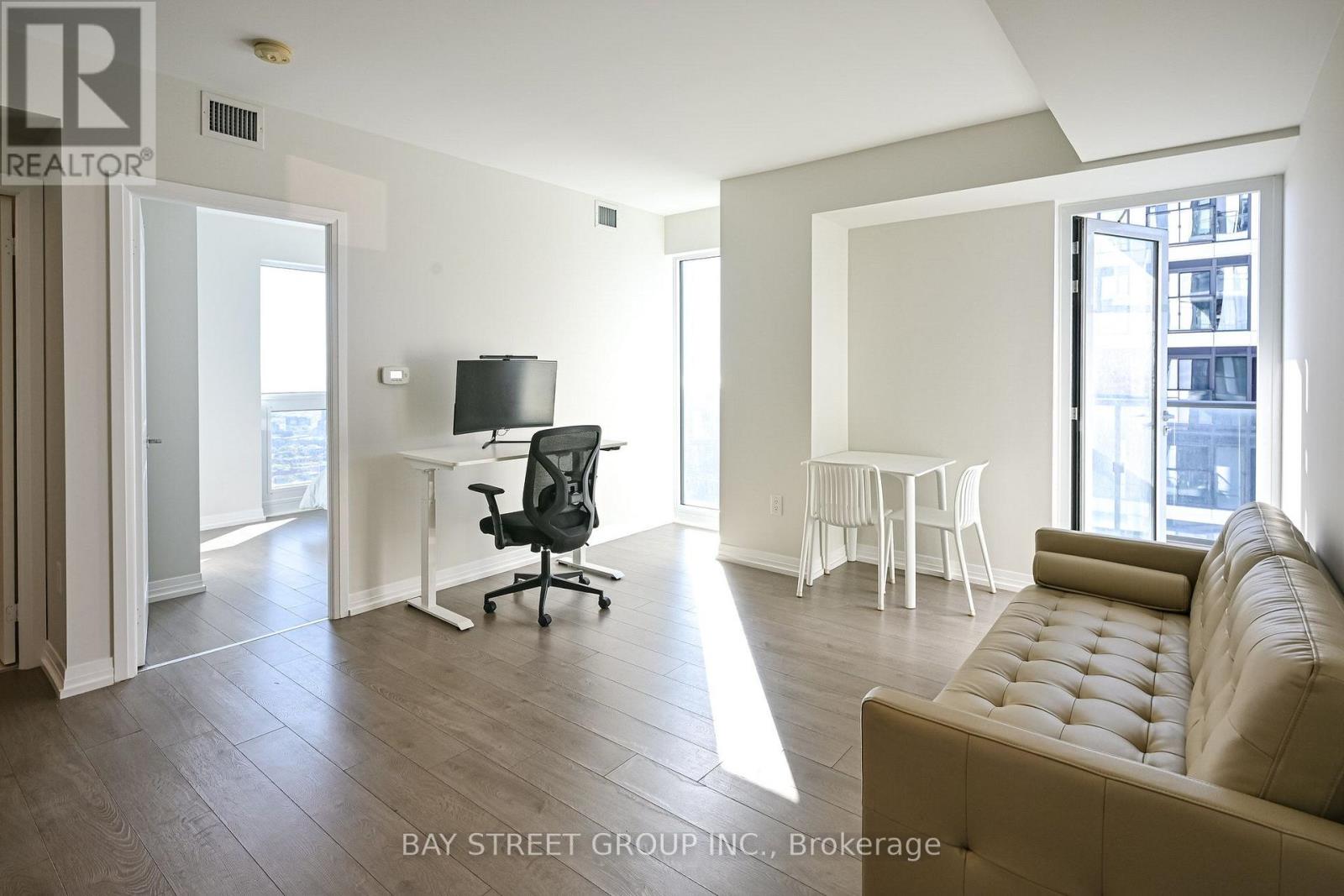#4703 251 JARVIS STREET - 26