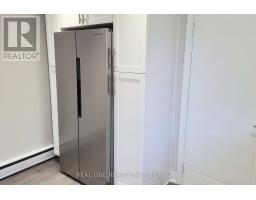 Main Level - 15 Castille Avenue, Toronto, ON M1R2B9 Photo 13