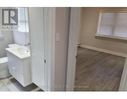 Main Level - 15 Castille Avenue, Toronto, ON M1R2B9 Photo 23