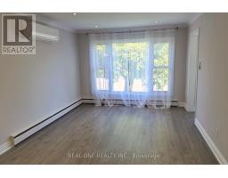 Main Level - 15 Castille Avenue, Toronto, ON M1R2B9 Photo 7