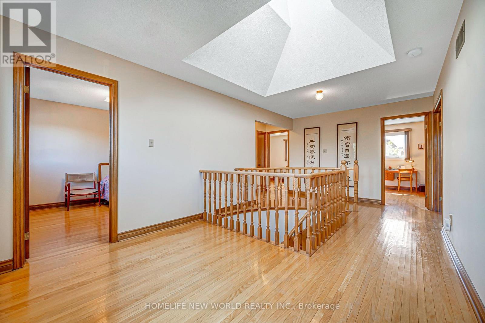 36 PURCELL SQUARE - Image 20