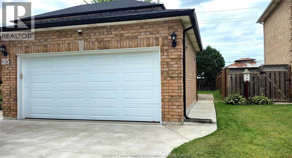 265 GERALDINE CRESCENT Unit# LOWER, Windsor