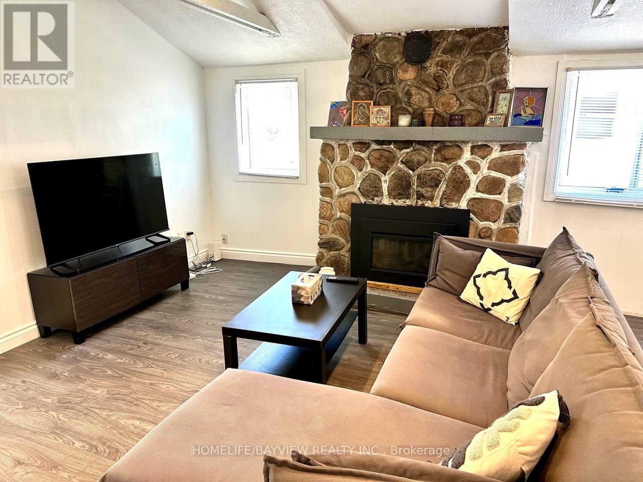 1119 POPLAR DRIVE - 10
