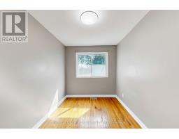 65 Walter Avenue, Newmarket, ON L3Y2T4 Photo 12