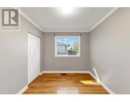 65 Walter Avenue, Newmarket, ON L3Y2T4 Photo 16