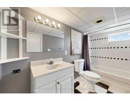 65 Walter Avenue, Newmarket, ON L3Y2T4 Photo 36