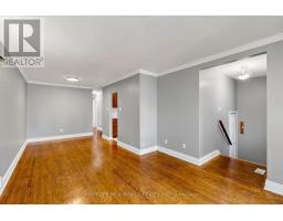 Bedroom 3 - 65 Walter Avenue, Newmarket, ON L3Y2T4 Photo 6