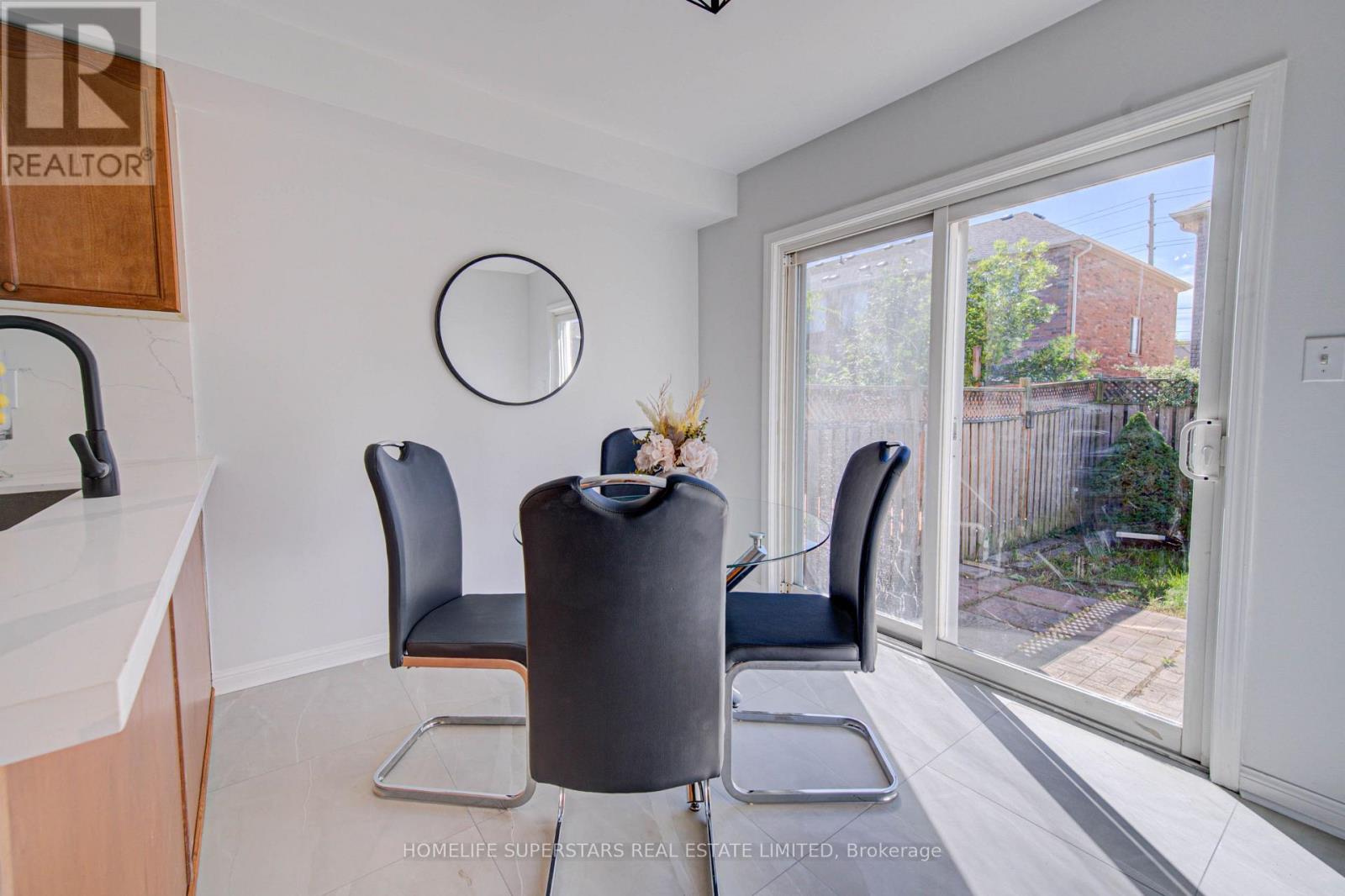 750 IRVING TERRACE, Milton (BE Beaty) — photo 12