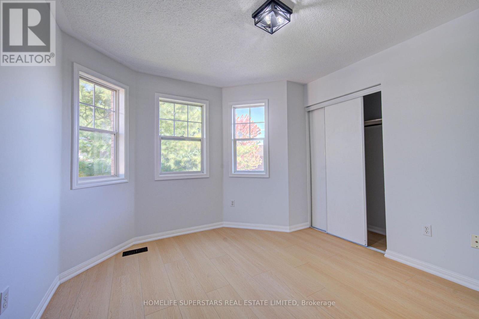 750 IRVING TERRACE - Image 32