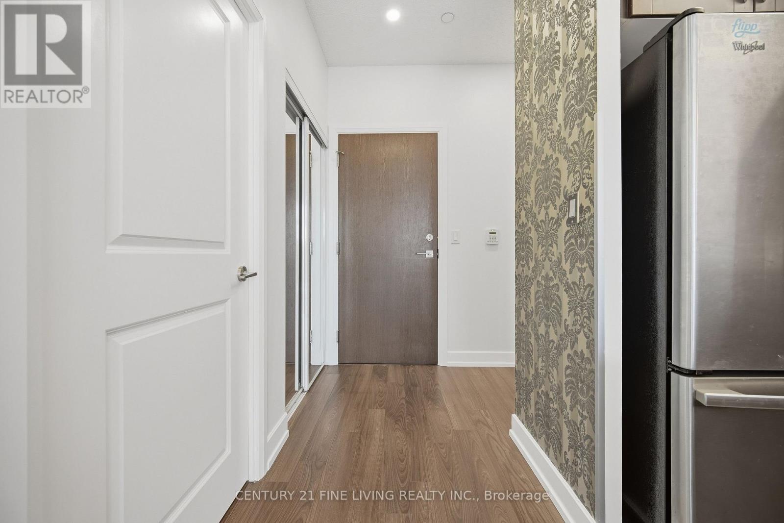 207 - 6 EVA ROAD, Toronto (Etobicoke West Mall) — photo 4