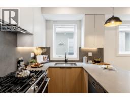 1 3268 E 18 Avenue, Vancouver, BC V5M2R7 Photo 13