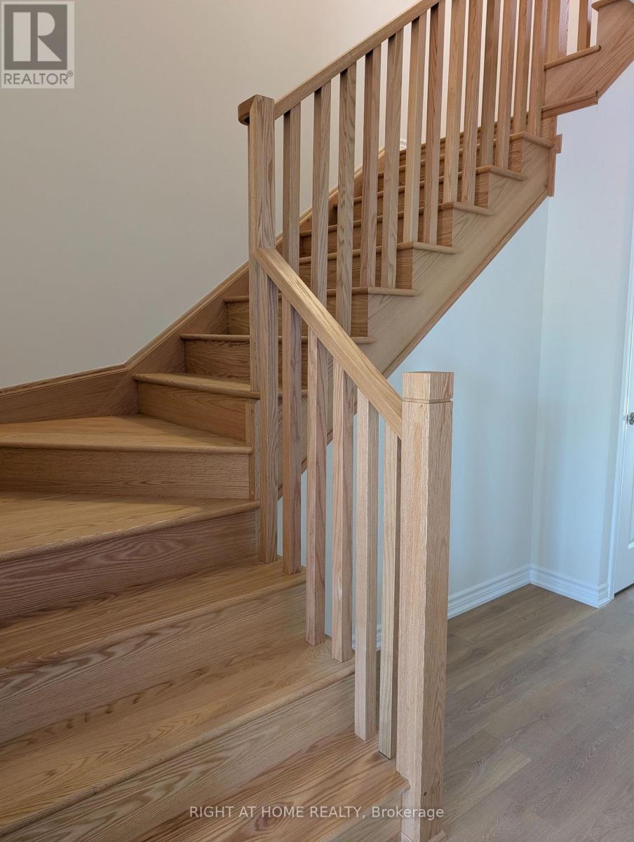 1052 PERIWINKLE CRESCENT, Woodstock (Woodstock - North) — photo 6