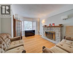 Bedroom - 125 Haddon Avenue S, Hamilton, ON L8S1X7 Photo 9