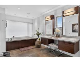 1415 Woodward Cr Nw, Edmonton, AB T6M0A3 Photo 45