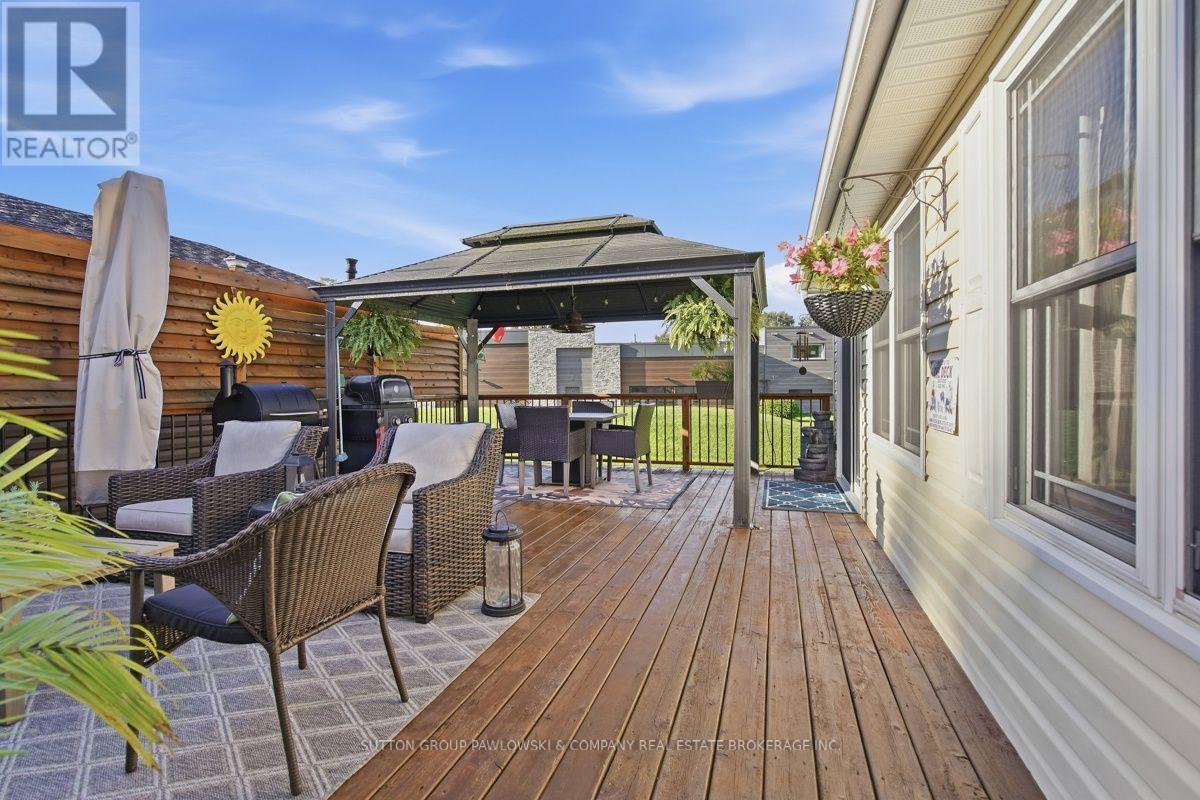 ##101 22790 AMIENS ROAD - Image 30