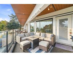 15472 Buena Vista Avenue, White Rock, BC V4B1Z1 Photo 14