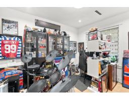 15472 Buena Vista Avenue, White Rock, BC V4B1Z1 Photo 27