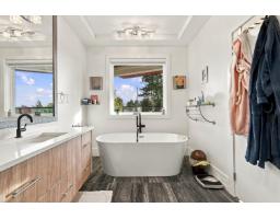 15472 Buena Vista Avenue, White Rock, BC V4B1Z1 Photo 22