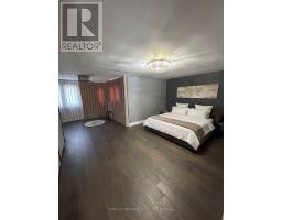Upper 11 Ravenhill Crescent, Markham, ON L3S2V6 Photo 10