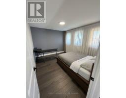 Upper 11 Ravenhill Crescent, Markham, ON L3S2V6 Photo 14