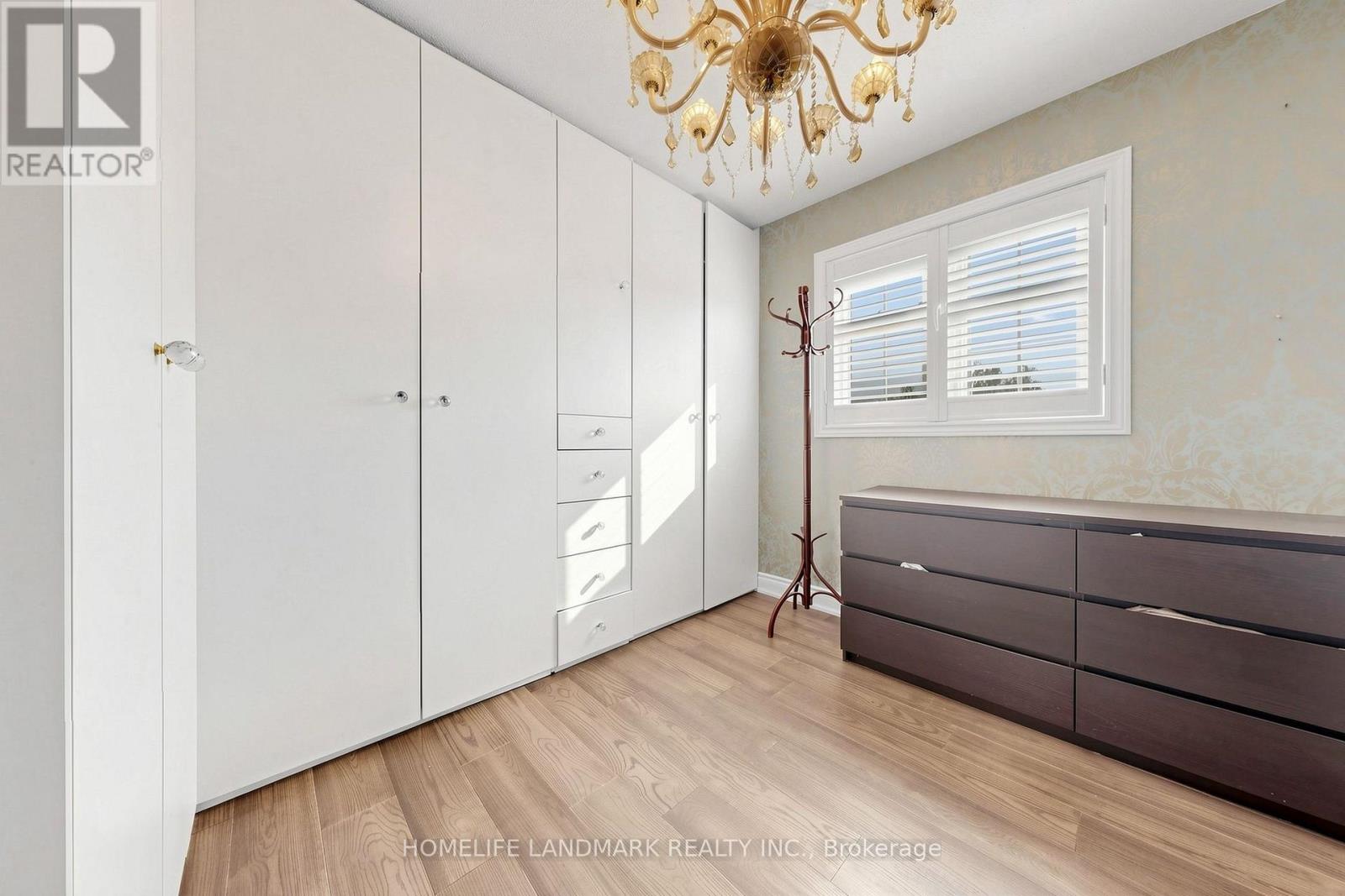 1 TRENT STREET - Image 35