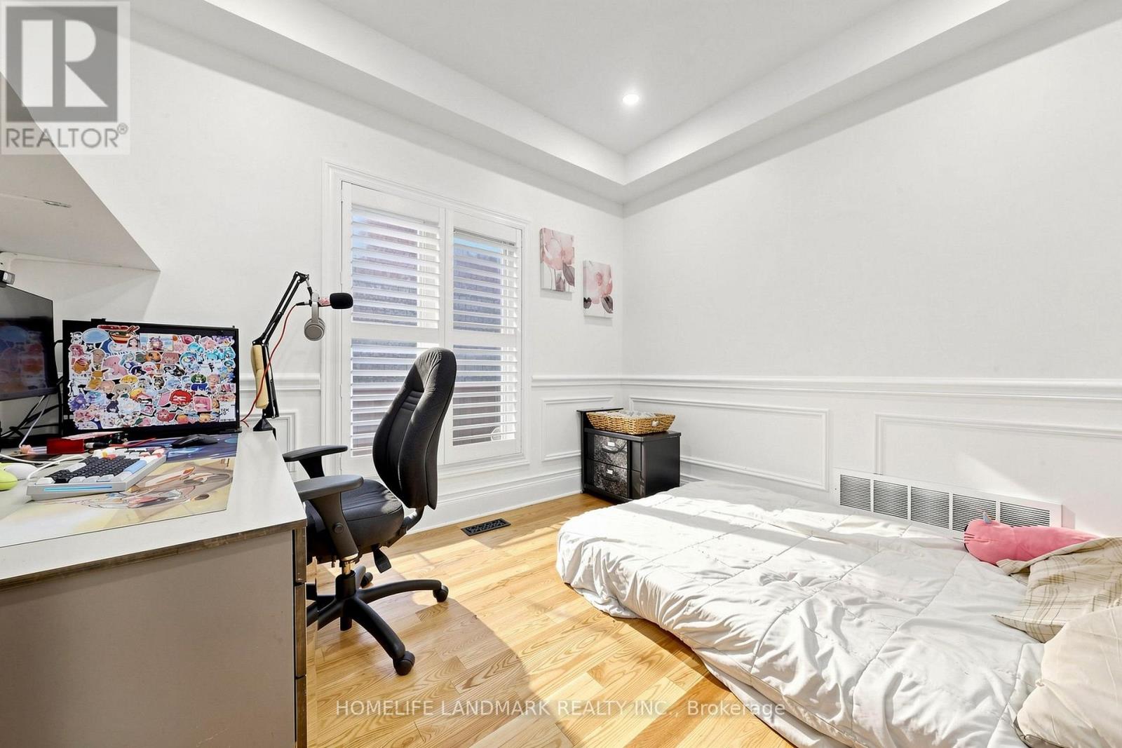 1 TRENT STREET - Image 36