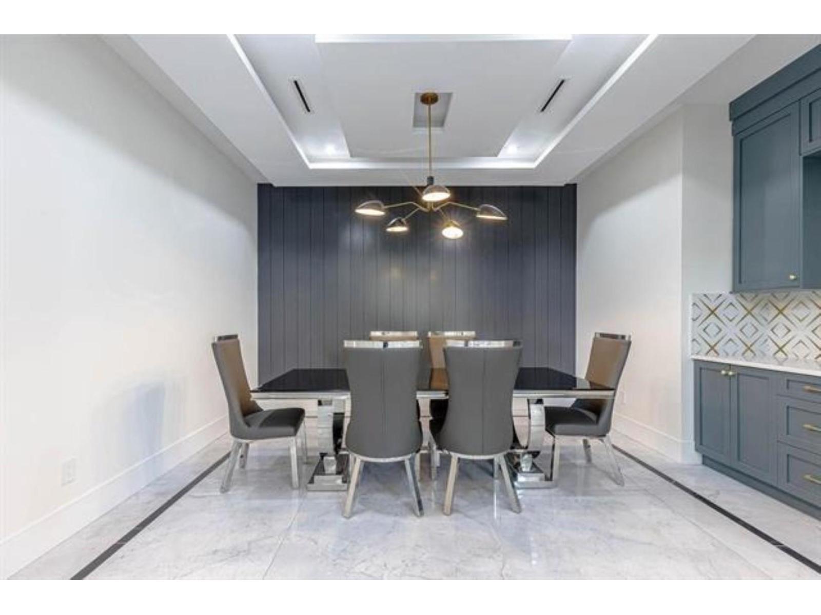 Photo of 5579 136B STREET 15