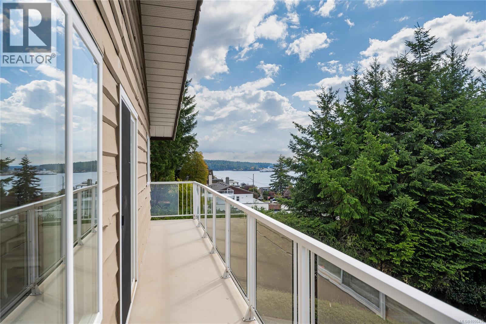 1491 Sherwood Drive, Nanaimo, British Columbia, V9T1G8, Nanaimo, British Columbia — photo 2 of 5