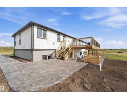 58302 Rge Rd 224, Rural Thorhild County, AB T0A1N6 Photo 13