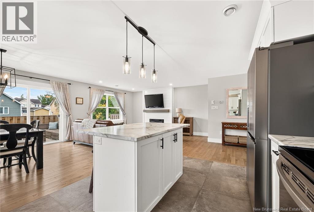 32 Rochefort Street - 13