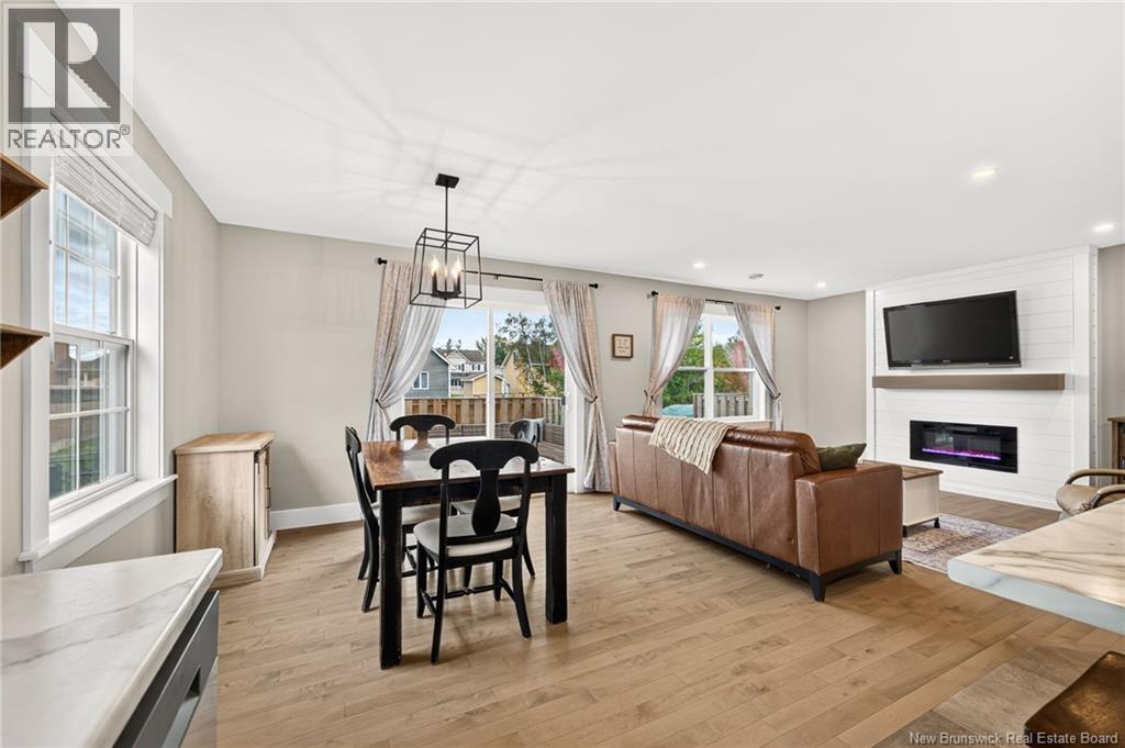 32 Rochefort Street - 14