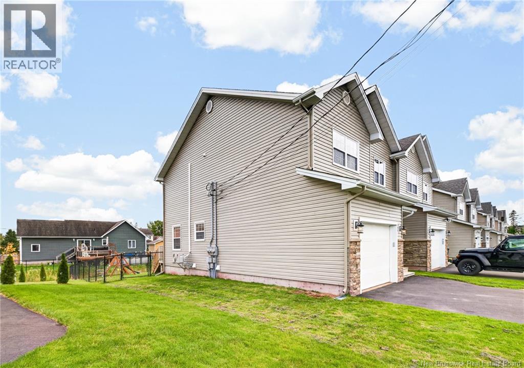 32 Rochefort Street - Image 41
