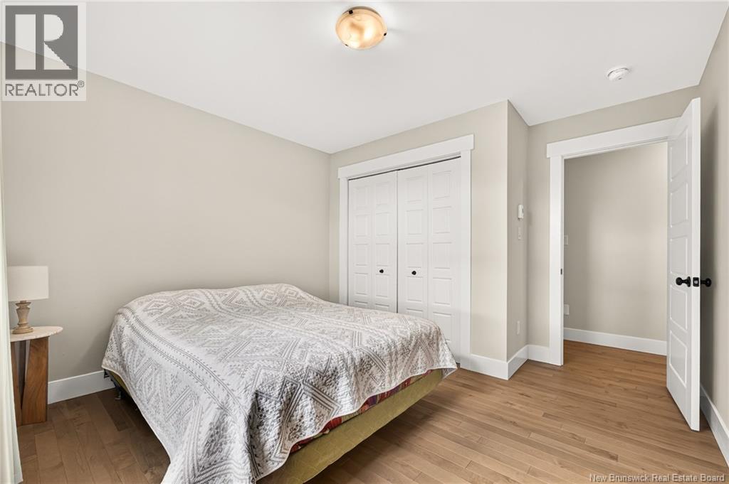32 Rochefort Street - Image 36