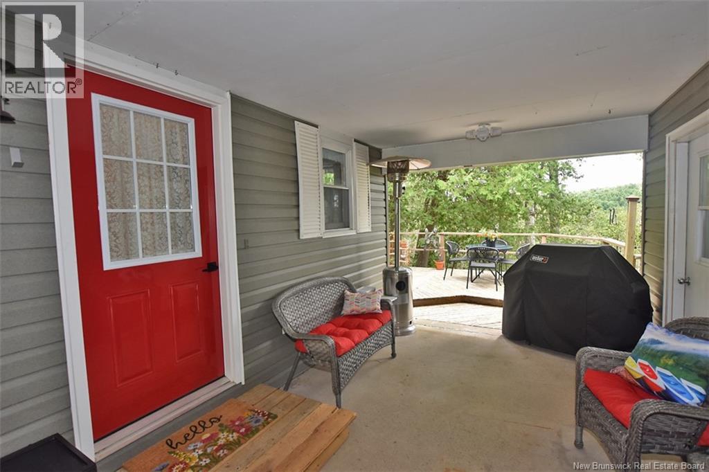 110 Woodbine Lane - 6