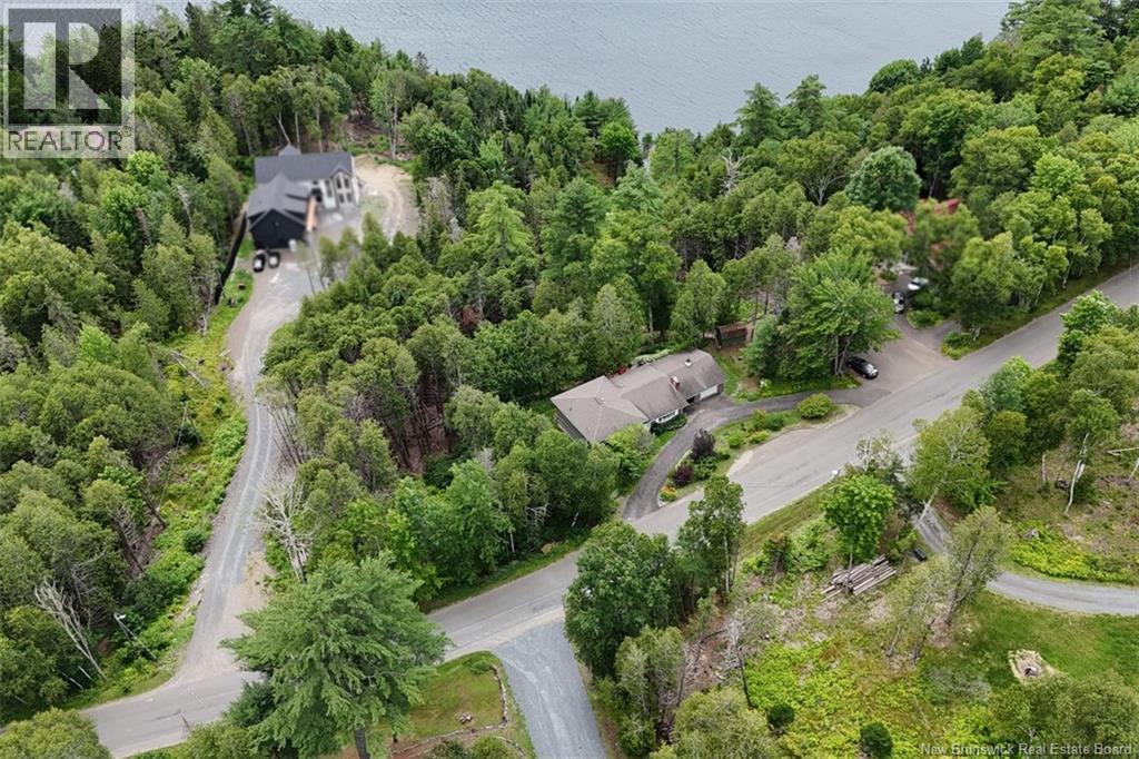 110 Woodbine Lane - 39