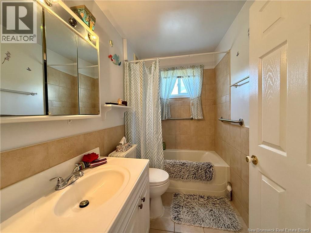 471 2e Sault Road - 10