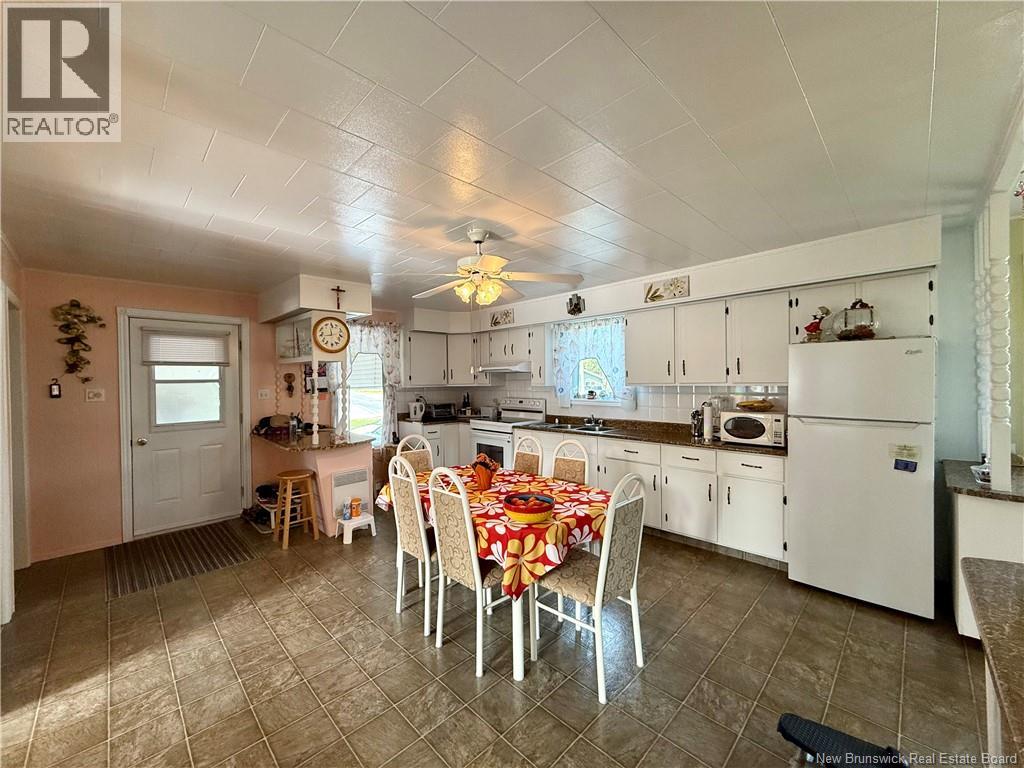 471 2e Sault Road - 3