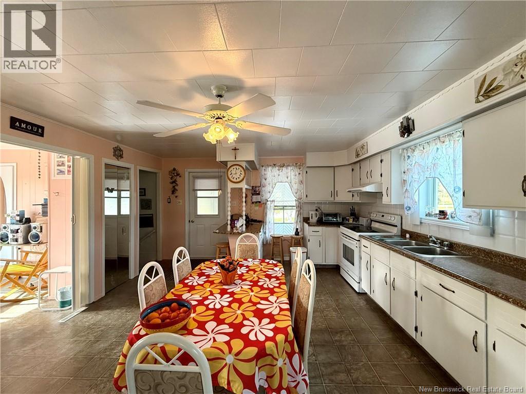 471 2e Sault Road - Image 5